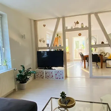 Apartman Mitten Im Gruenen Löhnberg
